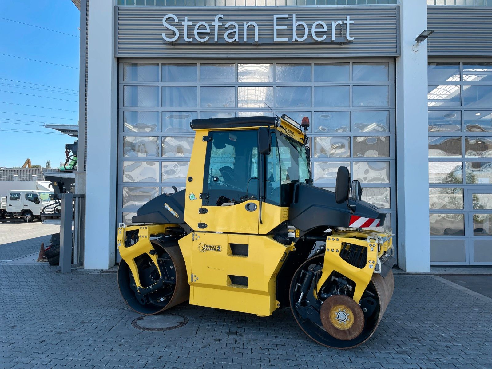 Fahrzeugabbildung BOMAG BW 154 AP-4i AM / nur 731h / Asphalt Manager