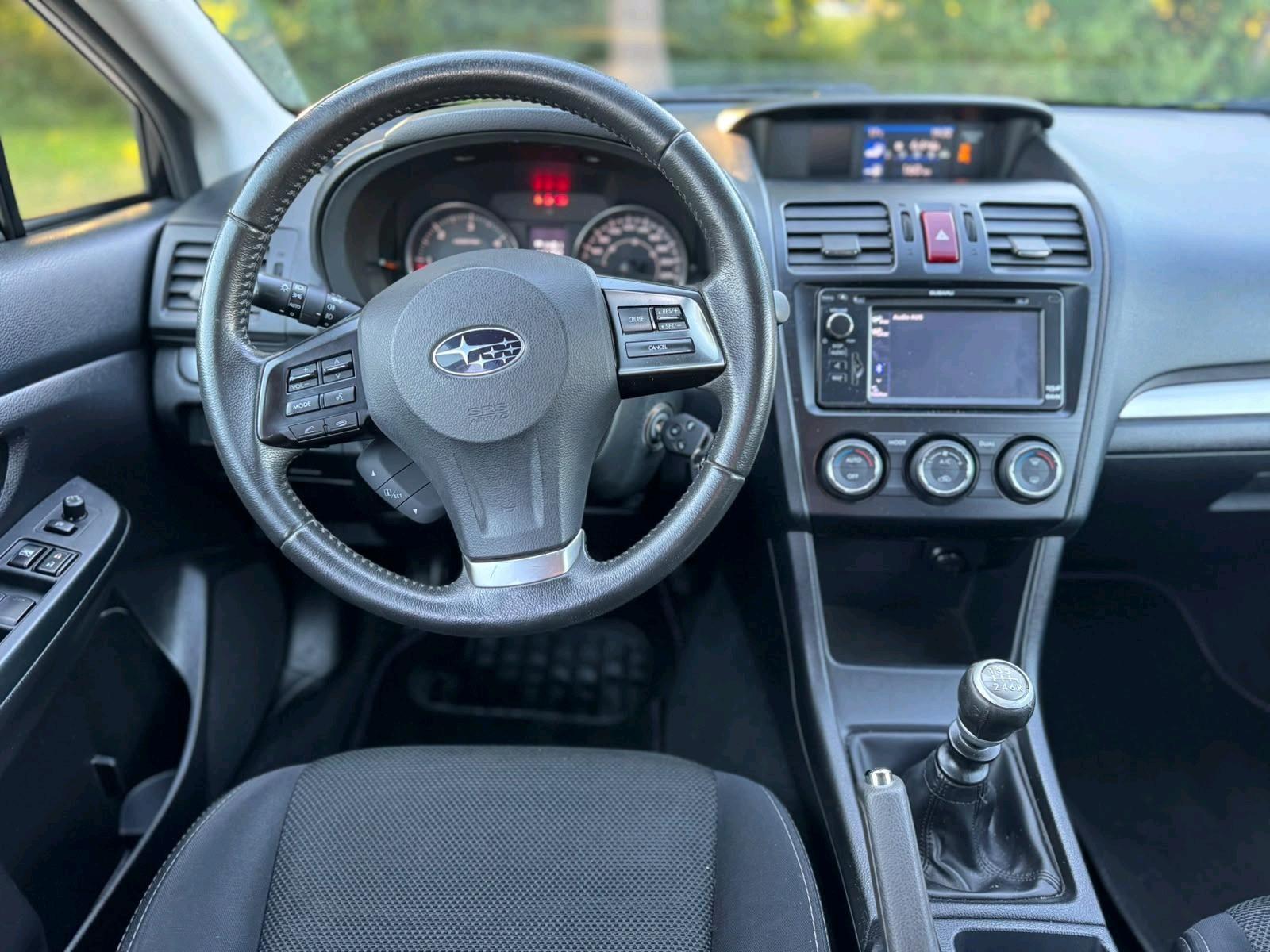 Subaru XV 2012 — photo 12