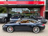 Porsche 997 Targa 4 - blaue Porsche 911 Urmodell