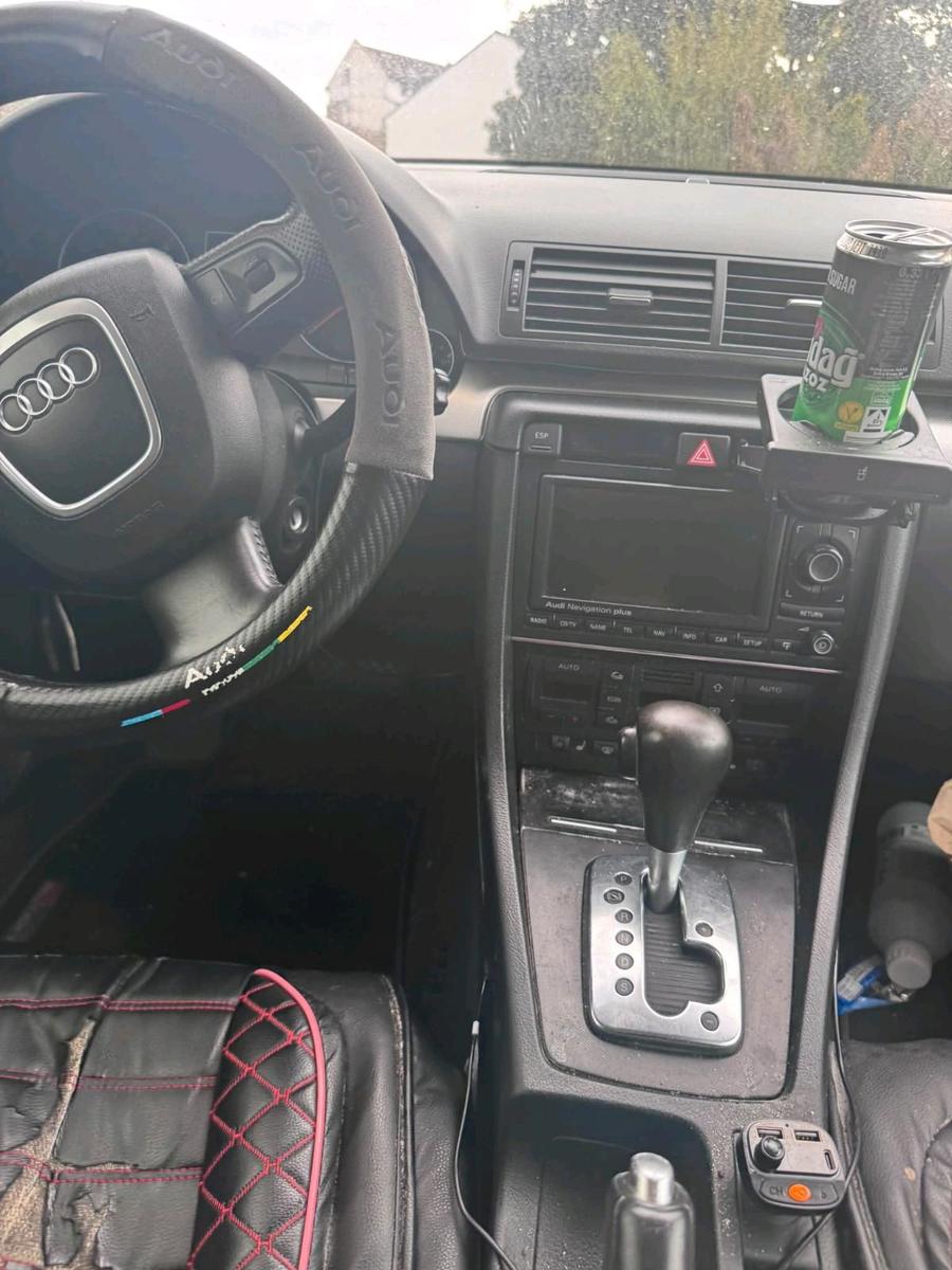 Audi  2006 — photo 5