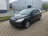 Ford Focus 1,6 Black Magic Turnier Euro 5 - Ford Focus aus 2010: Turnier