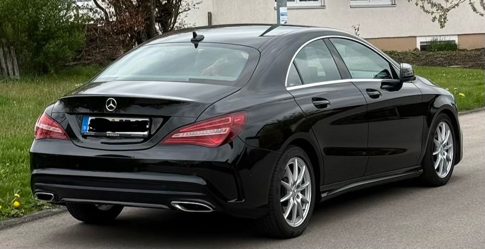 MERCEDES-BENZ CLA 220 d DCT  |AMG Line | Sommer-und Winterreif