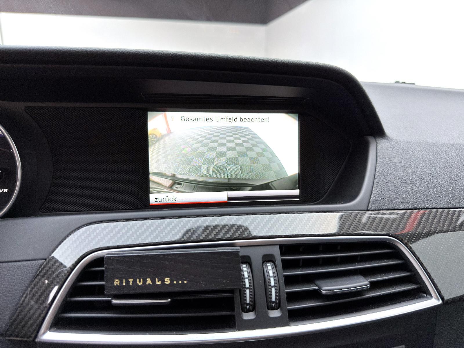 Mercedes-Benz C 63 AMG Performance restylée | 487 ch | BVA | Performance Package | Harman Kardon | Caméra | Toit ouvrant | Inserts carbone