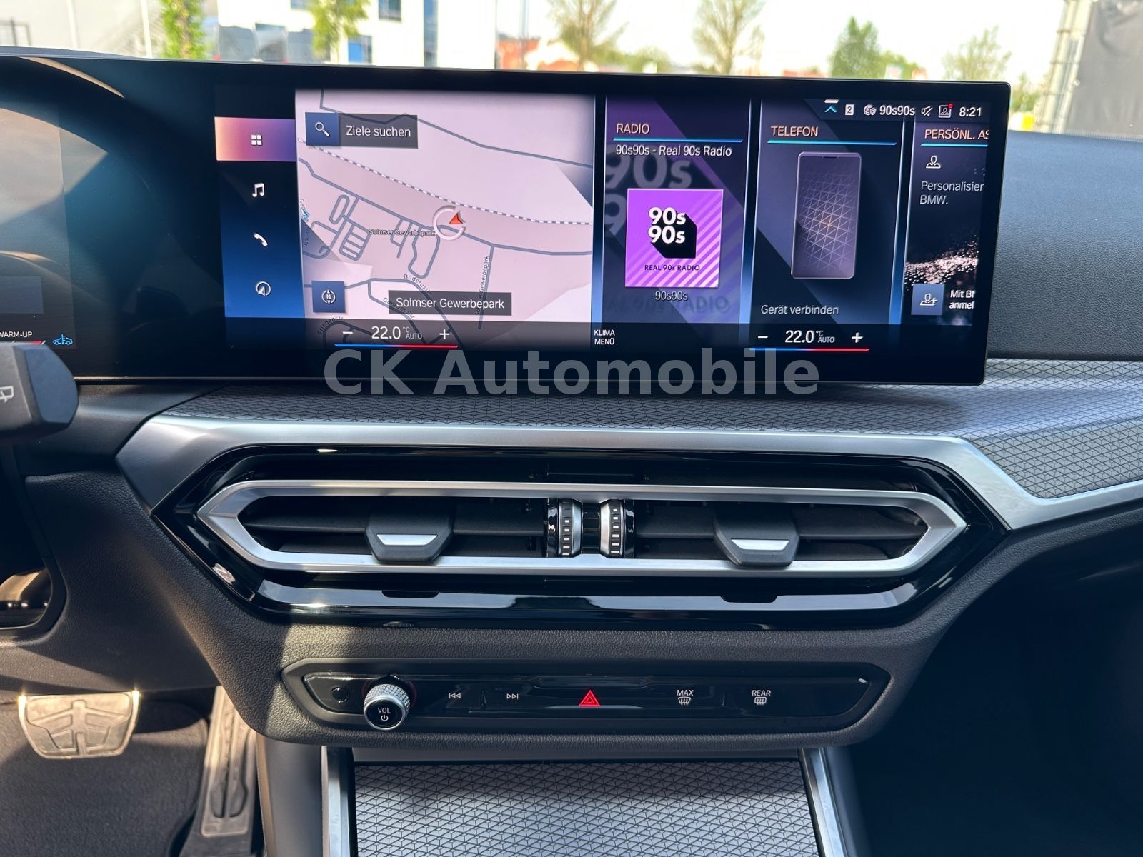 Fahrzeugabbildung BMW 330d xDrive Touring M-Sport/Navi/Head-Up/LED/Kam