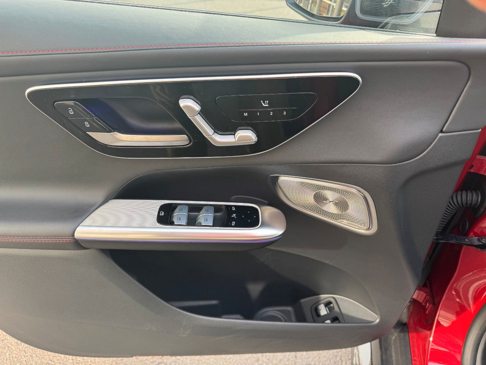 Fahrzeugabbildung Mercedes-Benz GLC 63 AMG E Carbon+Burm3D+DriversP+Memory