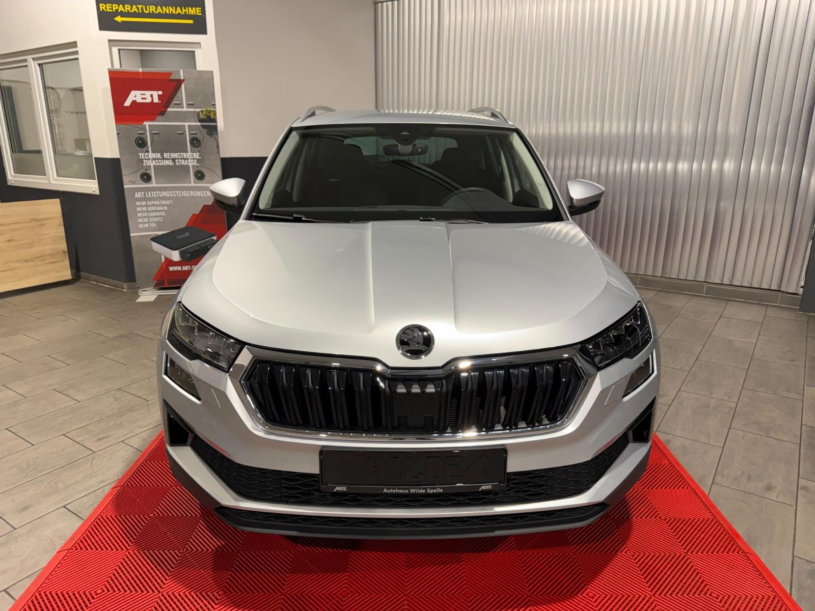Skoda Karoq Selection ACC LED Notbrems