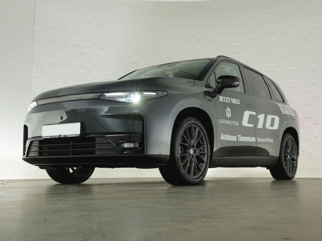 C10 DESIGN 69,9 kWh+NAVI+360°KAMERA+PANORAMADACH