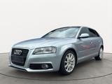 Audi A3 Sportback s-line/Pano/PDC/SHZ/Bluetooth - Audi A3 aus 2011: Line