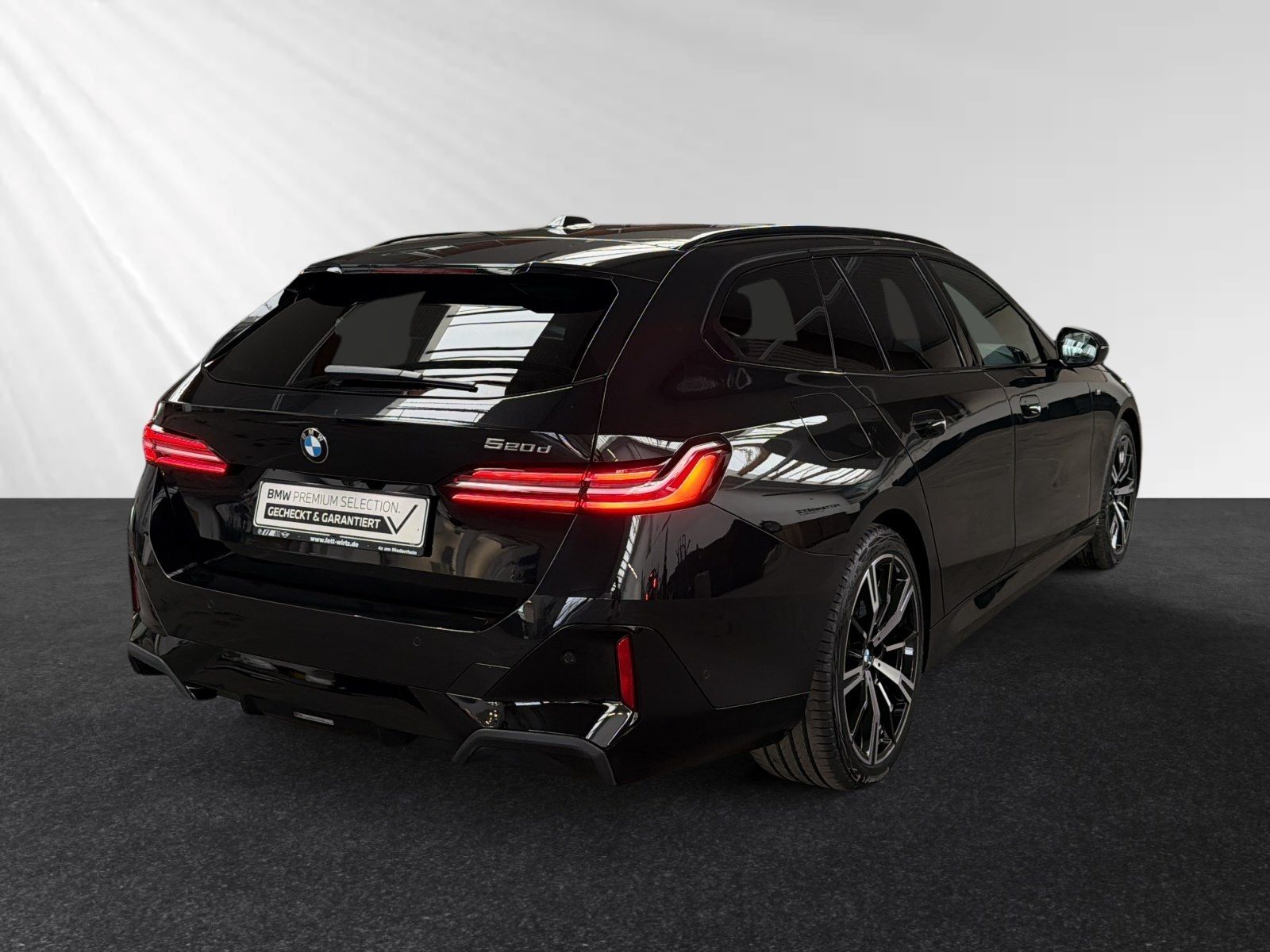 BMW 520d Touring M Sport AHK 20 LMR Autobahnass foto 3