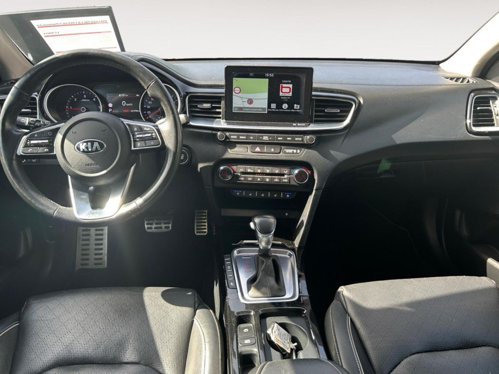 Fahrzeugabbildung Kia Ceed SW 1.6 CRDi DCT Platinum Edition
