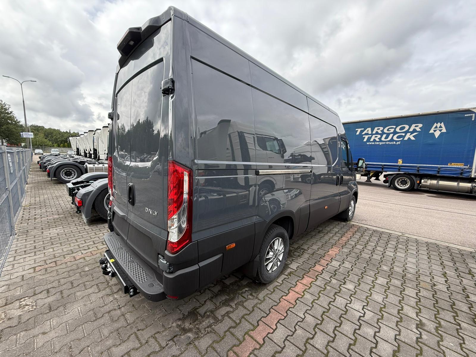 Iveco Daily 35S12 HI-Matic L3H2 12m³+AHK+ACC+NAVI