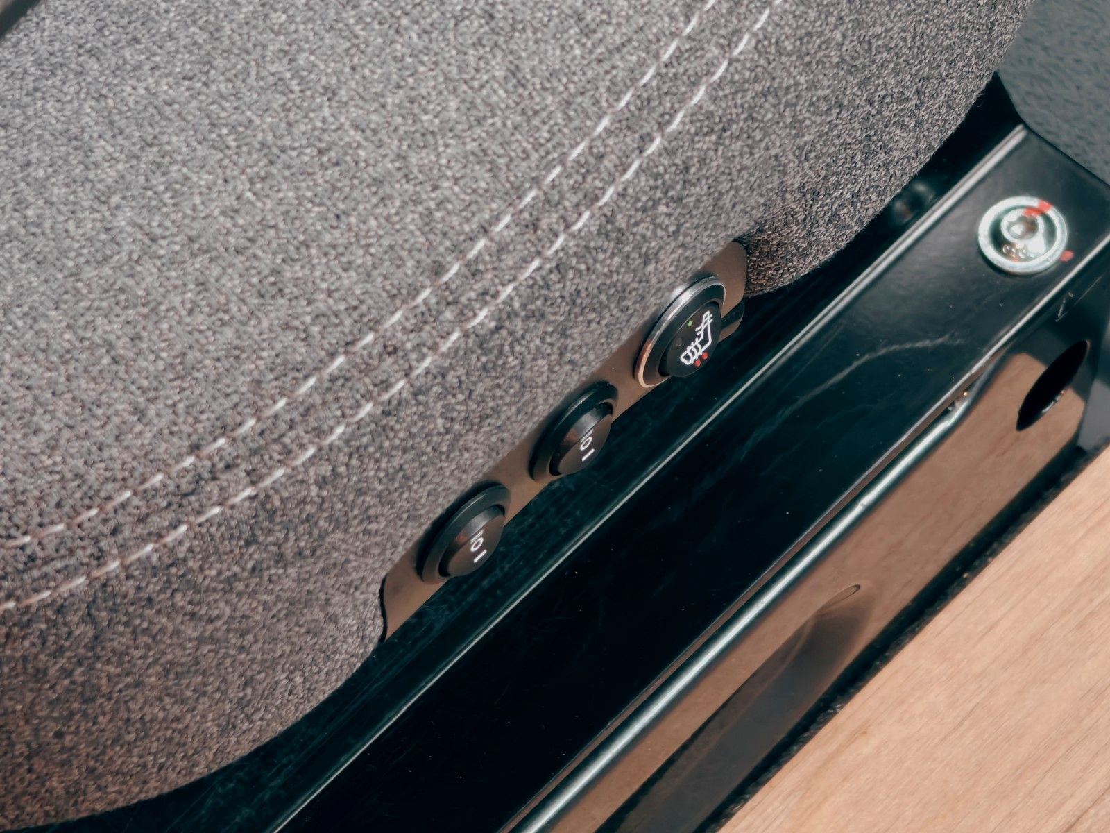 Fahrzeugabbildung HYMER / ERIBA / HYMERCAR B-KLASSE MC T 680 - AUS ERSTBESITZ