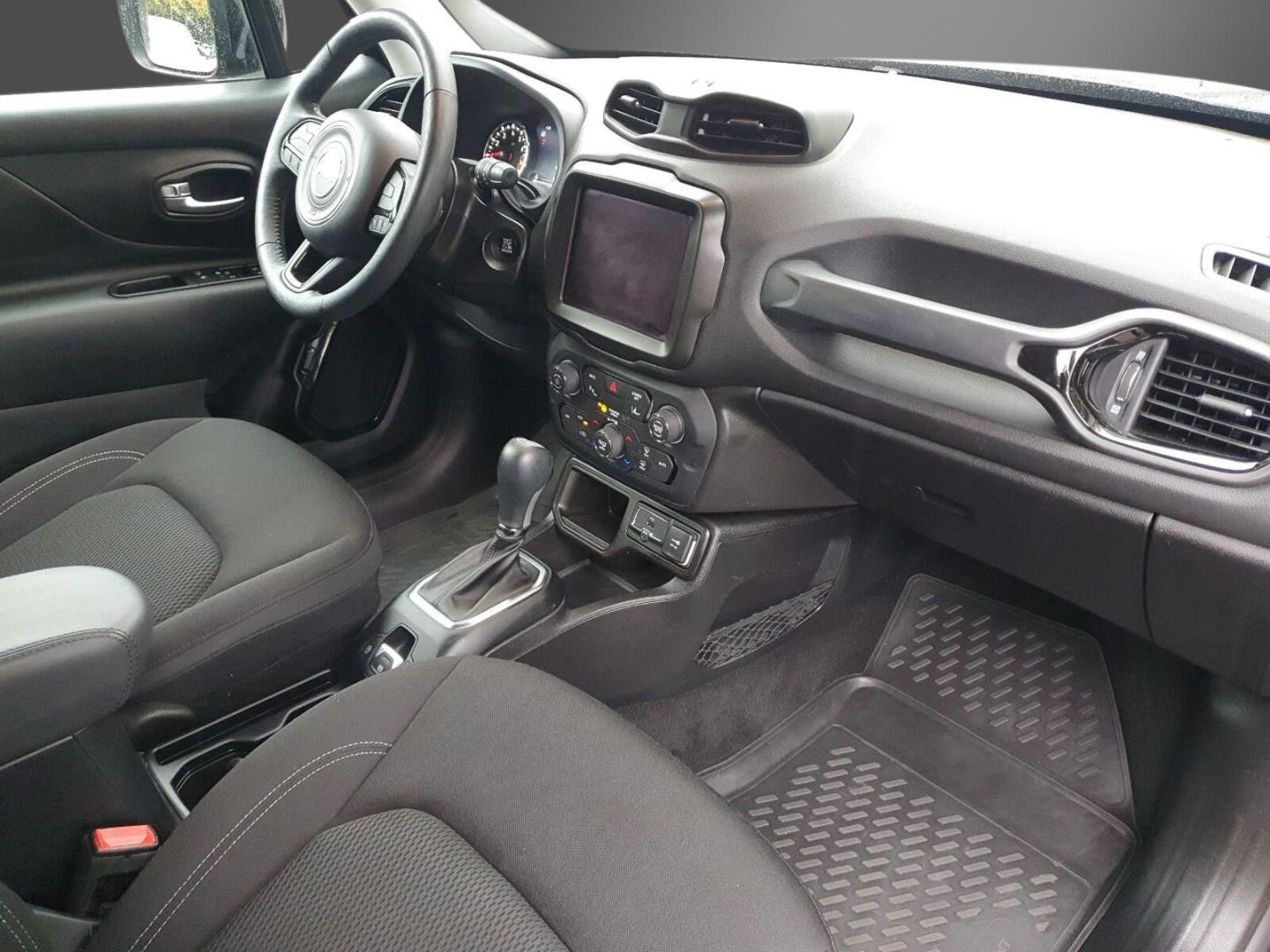 Fahrzeugabbildung Jeep Renegade Limited FWD 1.3 T-GDI - Night Edition -