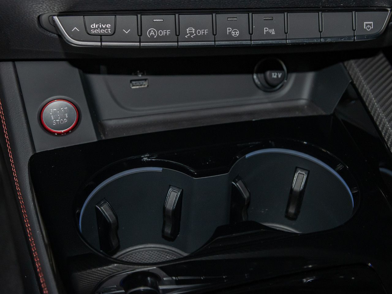 Audi RS4 Avant TFSI quattro Competition Keyless B&O foto 23