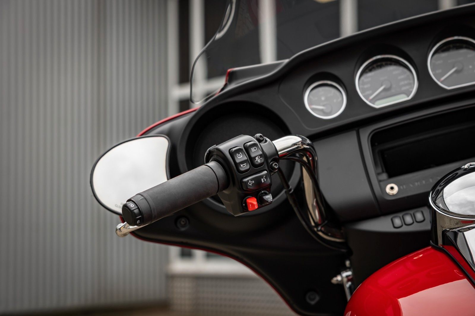 Fahrzeugabbildung Harley-Davidson FLHTP Electra Glide Standard - Firefighter