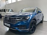 Volkswagen Touareg 3.0 TDI 4M Elegance*ACC*Kamera*AHK*20Zol - Volkswagen Touareg: Elegance