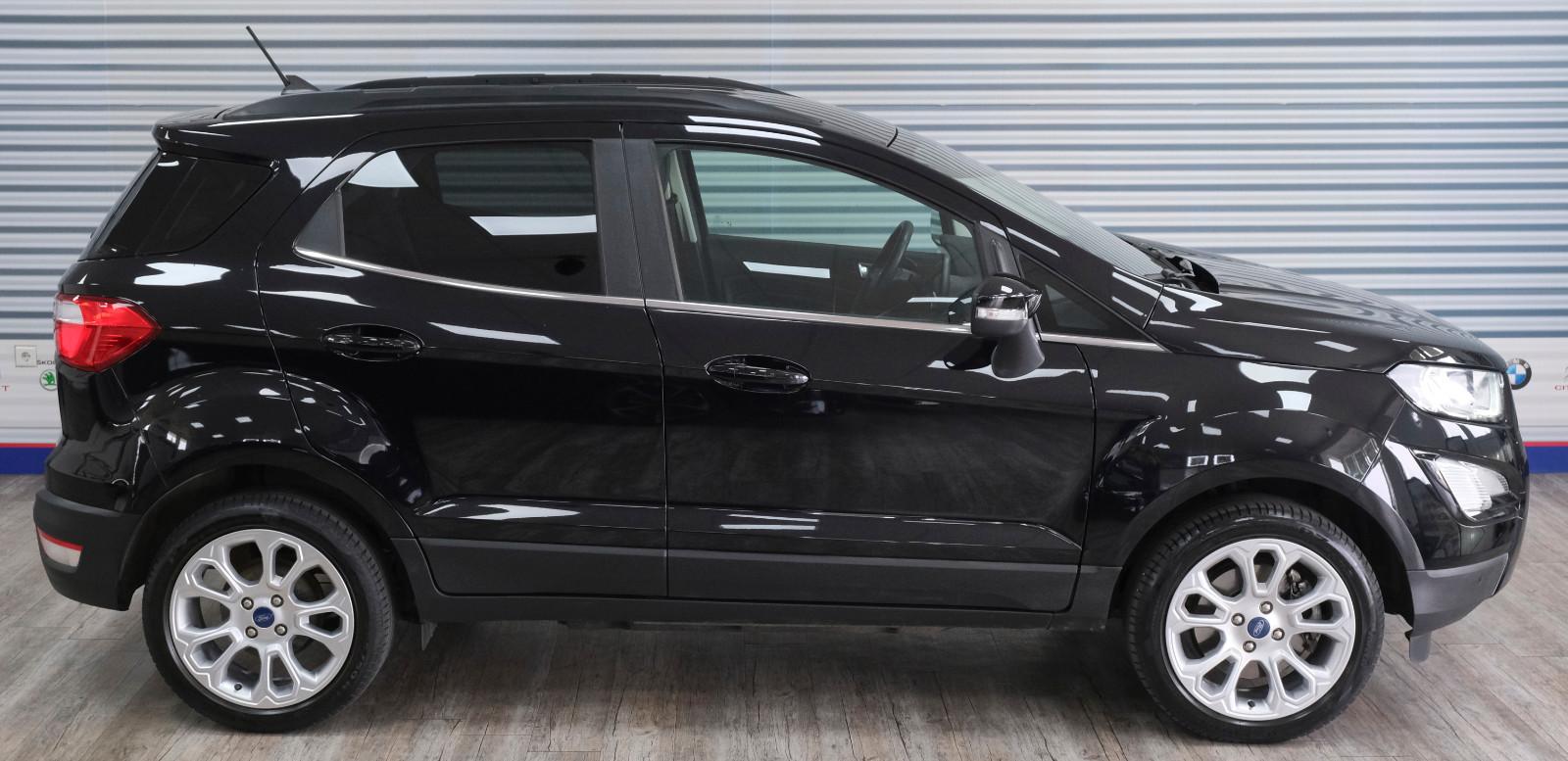 Ford EcoSport 1.0 Titanium *NAVI/LED/SHZ/PDC/RFK*