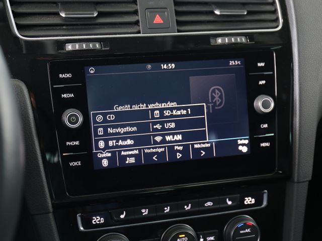 Volkswagen Golf Variant 1.6TDI DSG IQ DRIVE LED KAMERA ACC