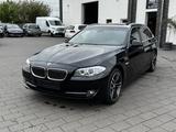 BMW 523i Touring*NAVI*LEDER*MEMORY*PANO* - BMW 523 mit Panoramadach