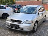 Opel Astra 1.8 16V Automatik/1-Hand - Opel Astra aus 2001: Kombi
