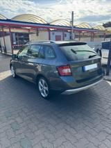 Skoda Fabia 1.0l TSI DSG 81kW ScoutLine Combi Scou... - Skoda Fabia von privat