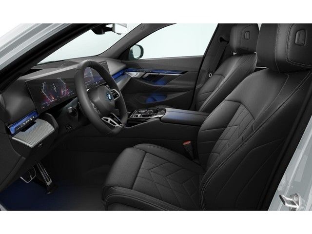 BMW i5 eDrive40 Navi Tempom.aktiv Panoramadach Komfo foto 3