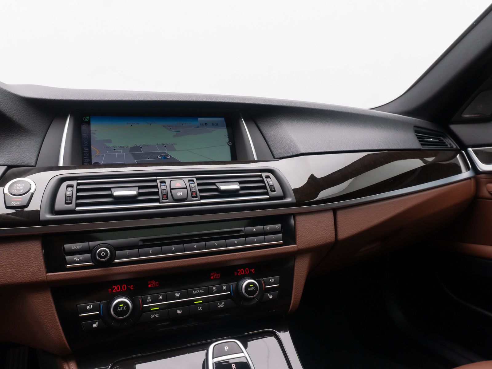 Fahrzeugabbildung BMW 550i xD M Sport HUD H/K Kamera GSD SoftCl 20Zoll