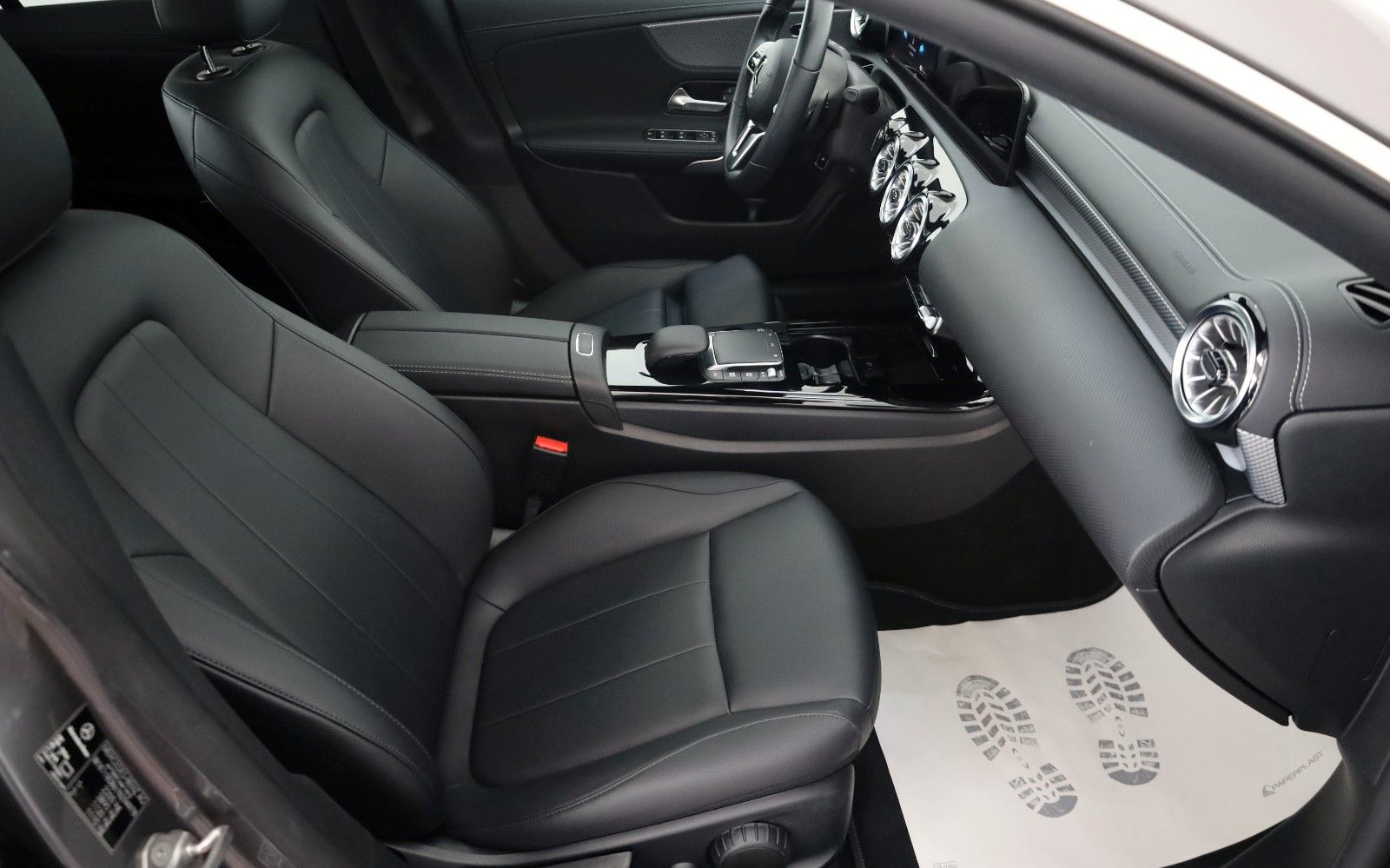 Fahrzeugabbildung Mercedes-Benz CLA 250e Progressive Coupe,Leder,Navi,LED,Kamera