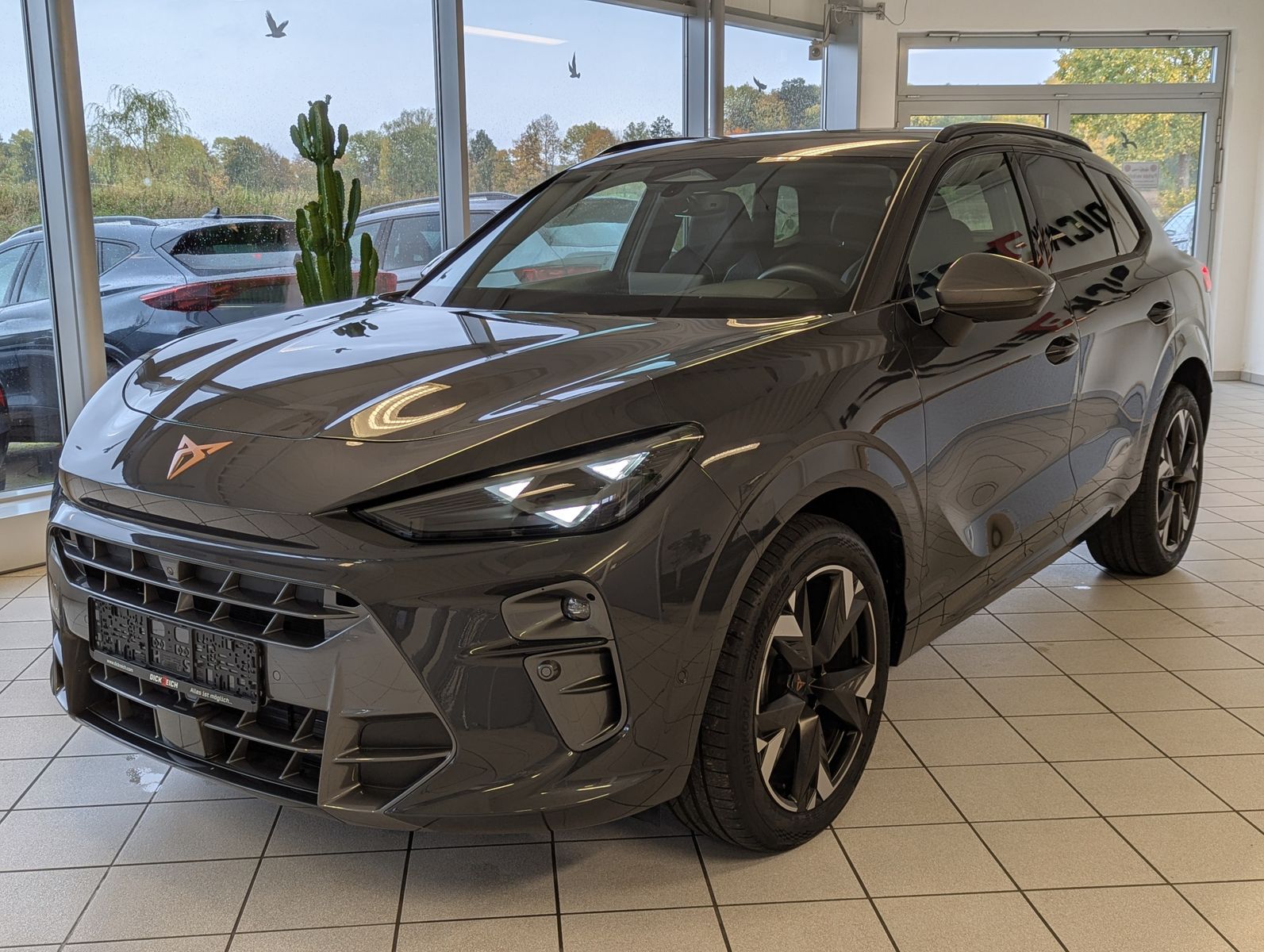 CUPRA Terramar 1.5 eTSI Sennheiser Edge-Paket HUD 19" - Image 3