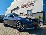 Mercedes-Benz E 300de Lim. 2x Avantg*Pano*360°*HeadUp*MltBeam - Hybrid (Diesel/Elektro): Alcantara, Panorama-Dach, Limousine