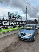 Lancia Ypsilon 1.2 Versus - Lancia Ypsilon: Versus