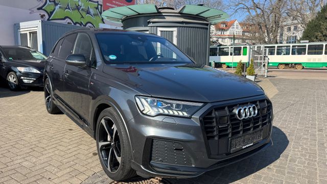 Audi Q7 3.0 TDI quattro S line*7Sitzer* Massage