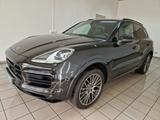Porsche Cayenne Platinum Edition Sport Design Approved - gebrauchte Porsche Cayenne aus dem Jahr 2022