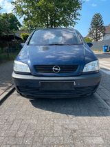 Opel Zafira - Opel Zafira aus 2000