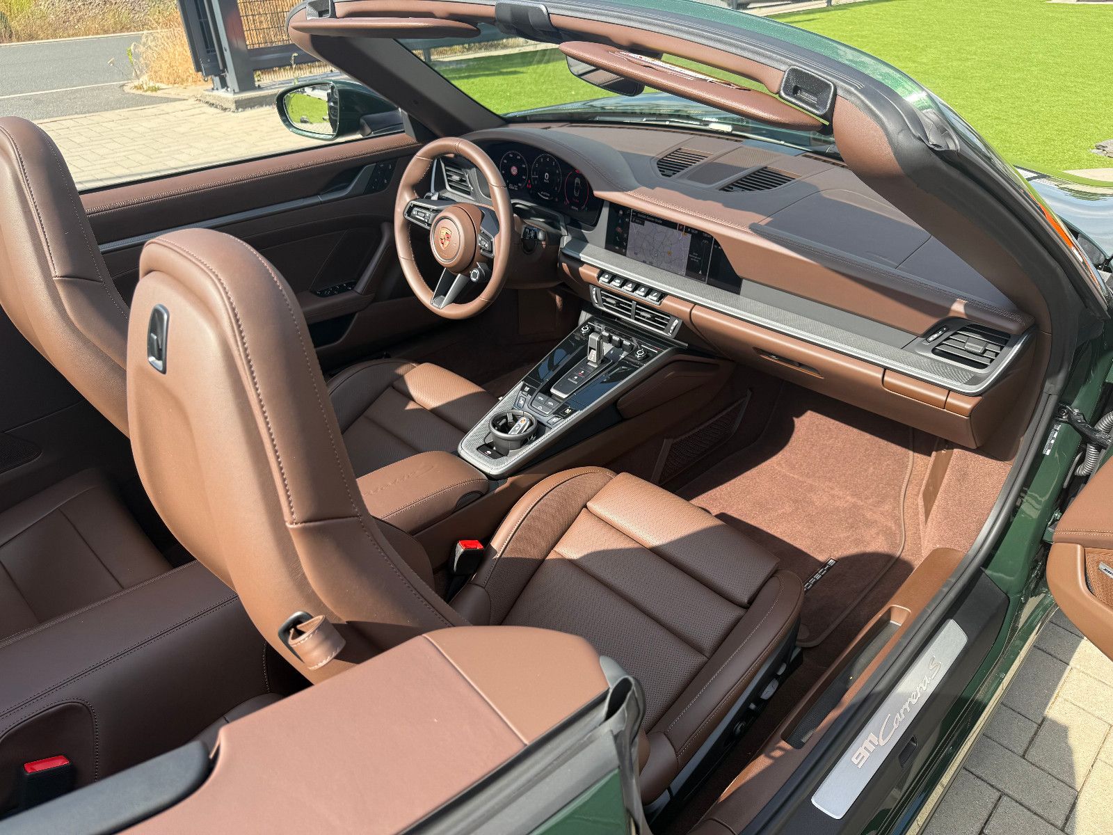 Fahrzeugabbildung Porsche 992.2/911 Carrera S Cabrio-BOSE-14Wege-LED