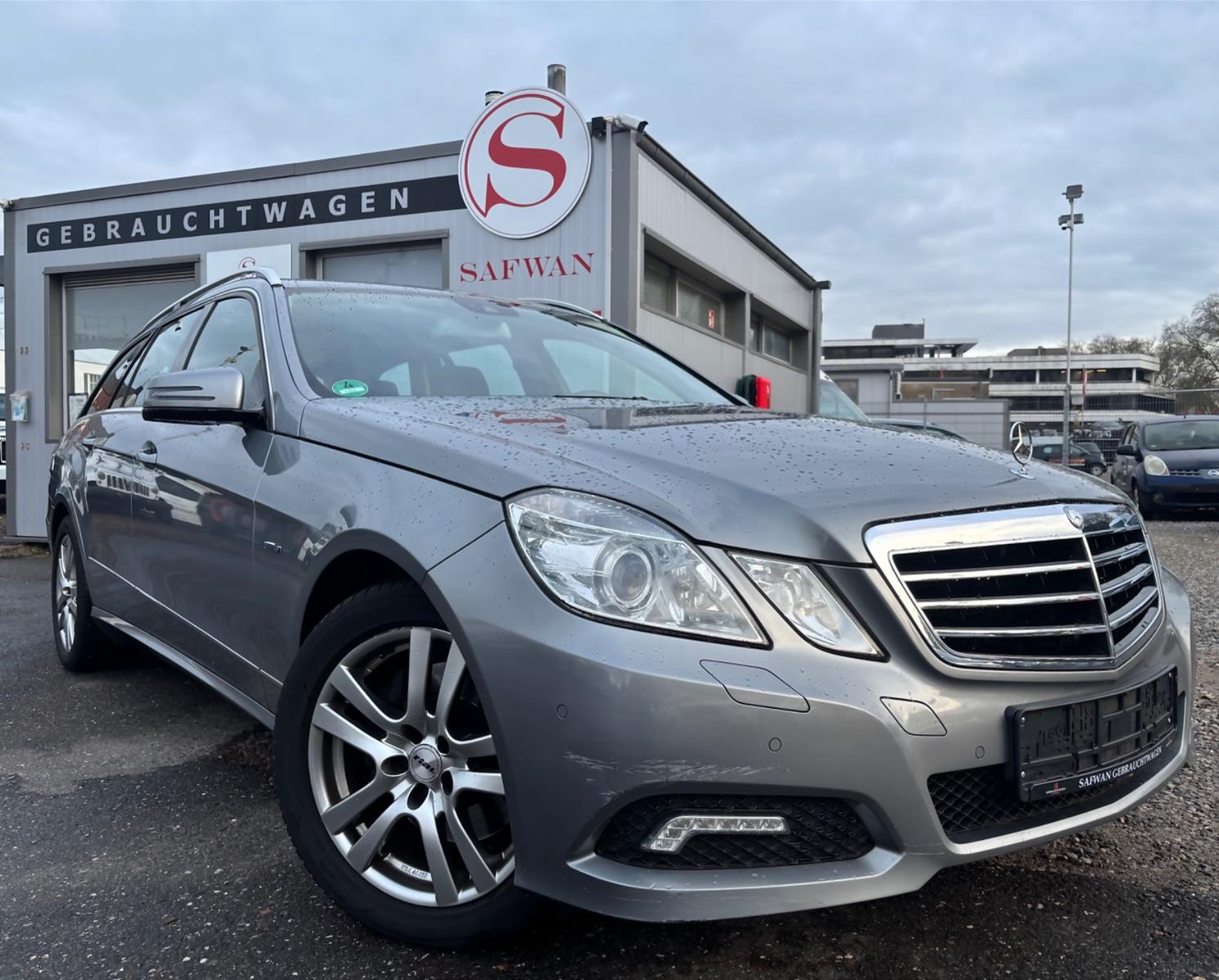 Mercedes-Benz E 250 CGI Avantgarde*SITZH*TLEDER*LRS*TEMP*NAVI*