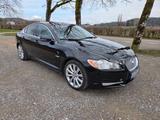 Jaguar XF 5.0 V8 Leder SHZ Kamera Navi - Jaguar Gebrauchtwagen von 2010