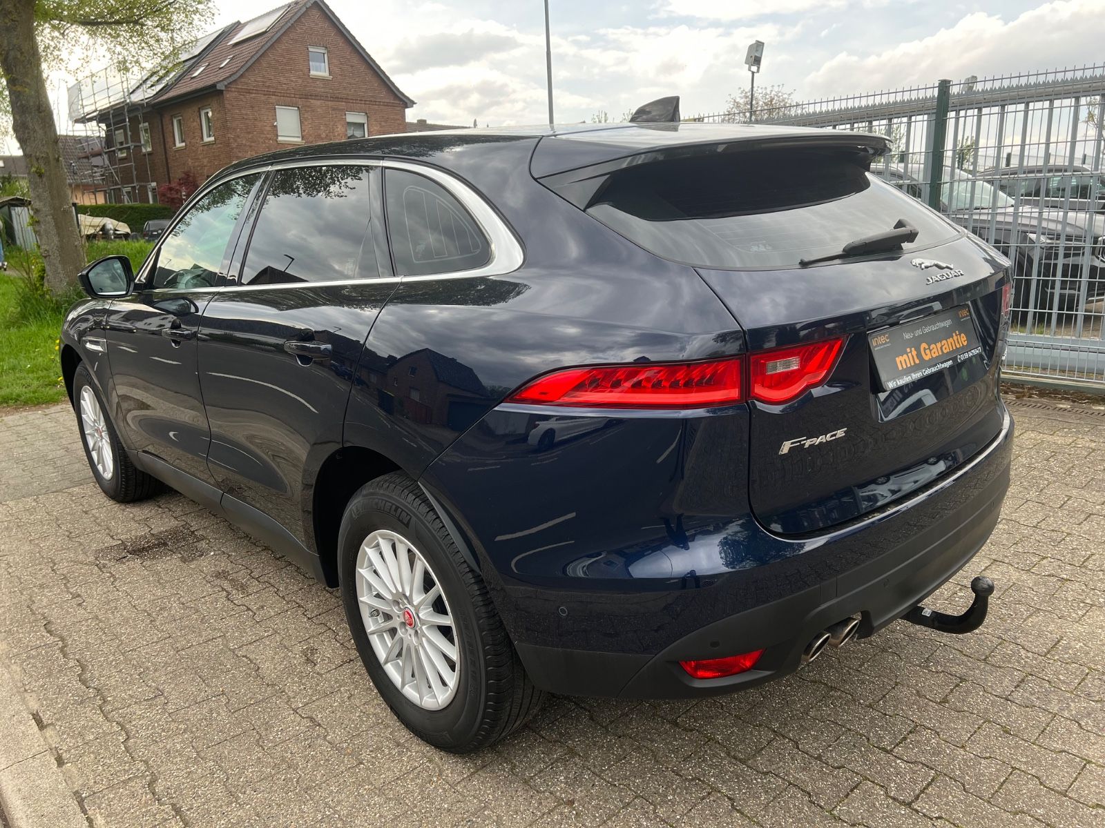 Jaguar F-PACE Prestige/1.HD/AHK/V.LEDER/KAMERA/PDC/NAVI imagem 3