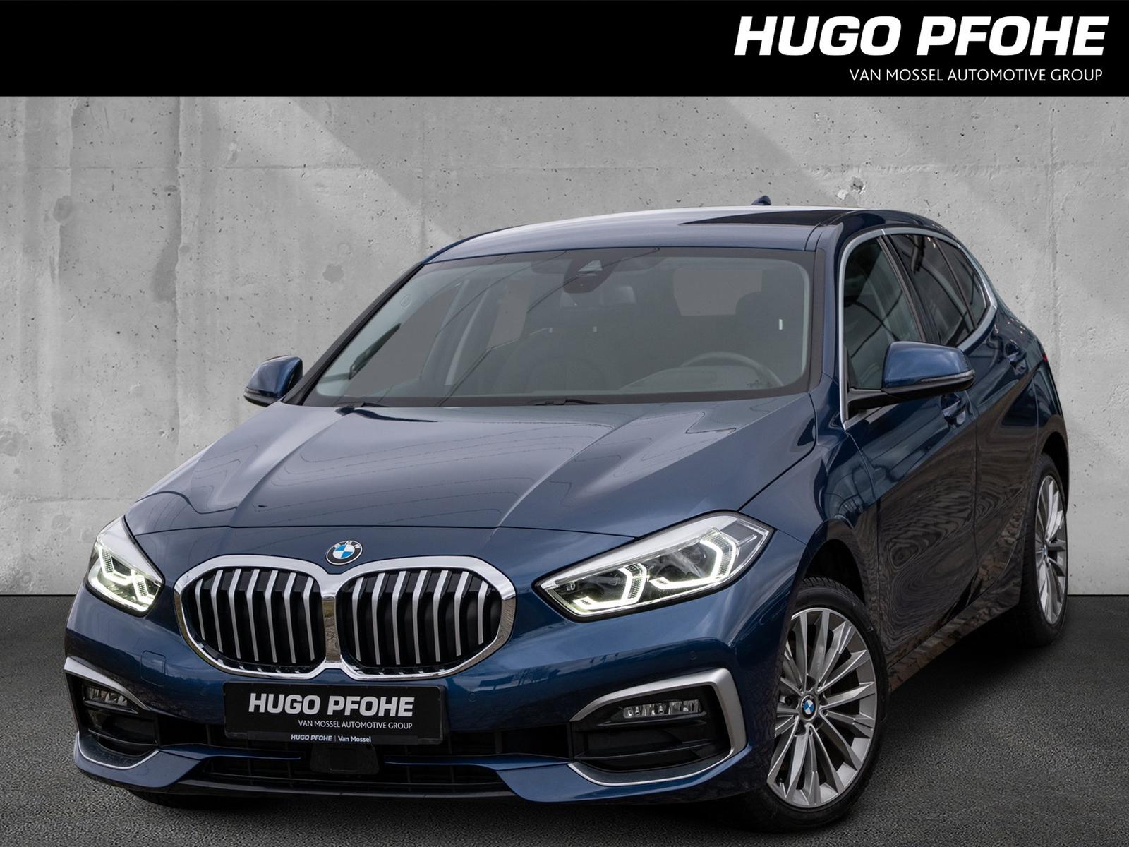 BMW 118d Luxury Line . ACC