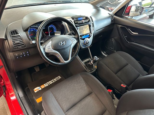 Hyundai ix20*TÜVSERVICE:NEU*SitzLenkradHZ*NAV*TEMPO*PD