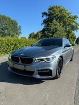 BMW 540d Touring  xDrive M Sport - Led -HarmanCardon - BMW 540 in Kassel