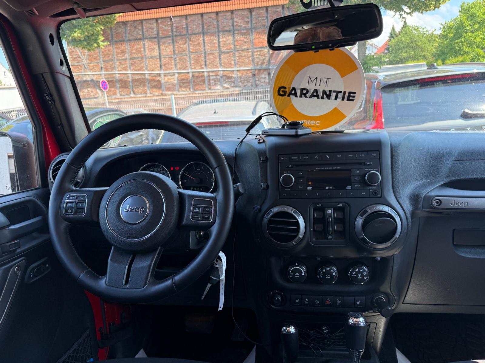 JEEP WRANGLER UNLIMITED / CABRIOLET SPORT 200 ch 4X4 BVA - VOLANT EN CUIR - ORDINATEUR DE BORD EVIC - JANTES ALLIAGE