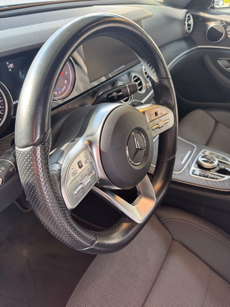 Mercedes-Benz E 200 T Autom. AMG Line Mild Hybrid 