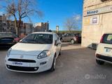 Fiat Punto 1.3 MJT 75CV 3 porte 5 posti OK NEOPA - Fiat Punto mit Diesel-Antrieb: 1.3