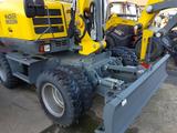 Neuson EW100 - Neuson LKWs