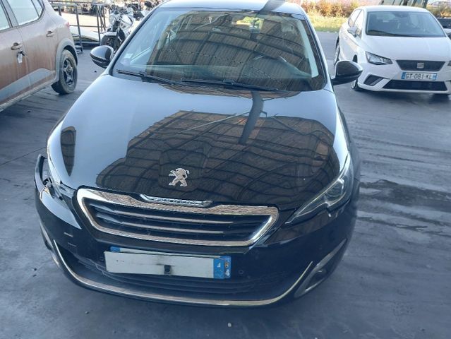 Peugeot 308 II 1.6 THP 125