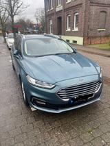 Ford Mondeo 2,0 Hybrid Titanium Automatik Turnier... - Ford Mondeo Titanium mit Hybrid-Antrieb (Benzin/Elektro)