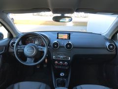 Foto Nummer 11: AUDI A1