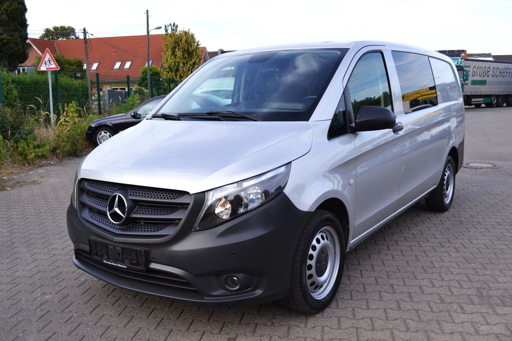 Image of Mercedes-Benz Vito