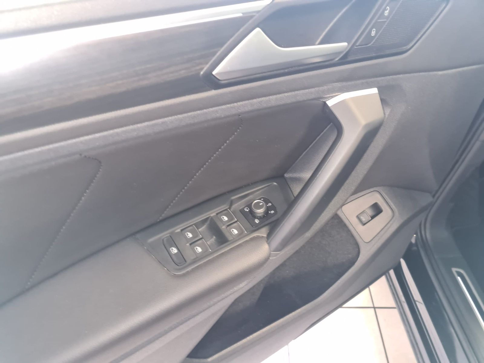 Fahrzeugabbildung SEAT Tarraco Xcellence 4Drive / LED / NAVI / GARANTIE